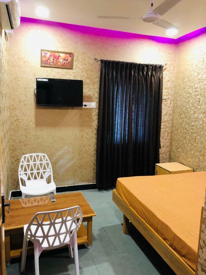 C.M. Hotel Pennagaram Zewnętrze zdjęcie
