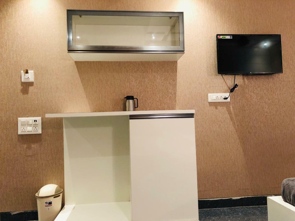 C.M. Hotel Pennagaram Zewnętrze zdjęcie